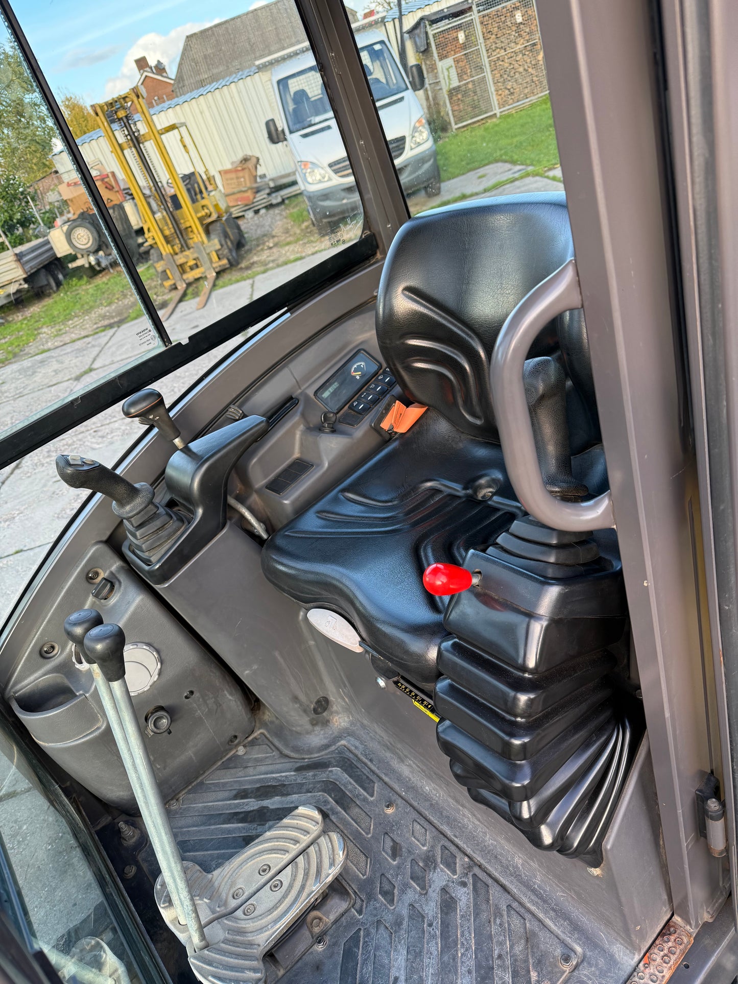 Volvo EC18E Minigraver – Bouwjaar 2021 – Slechts 811 uur - BTW machine