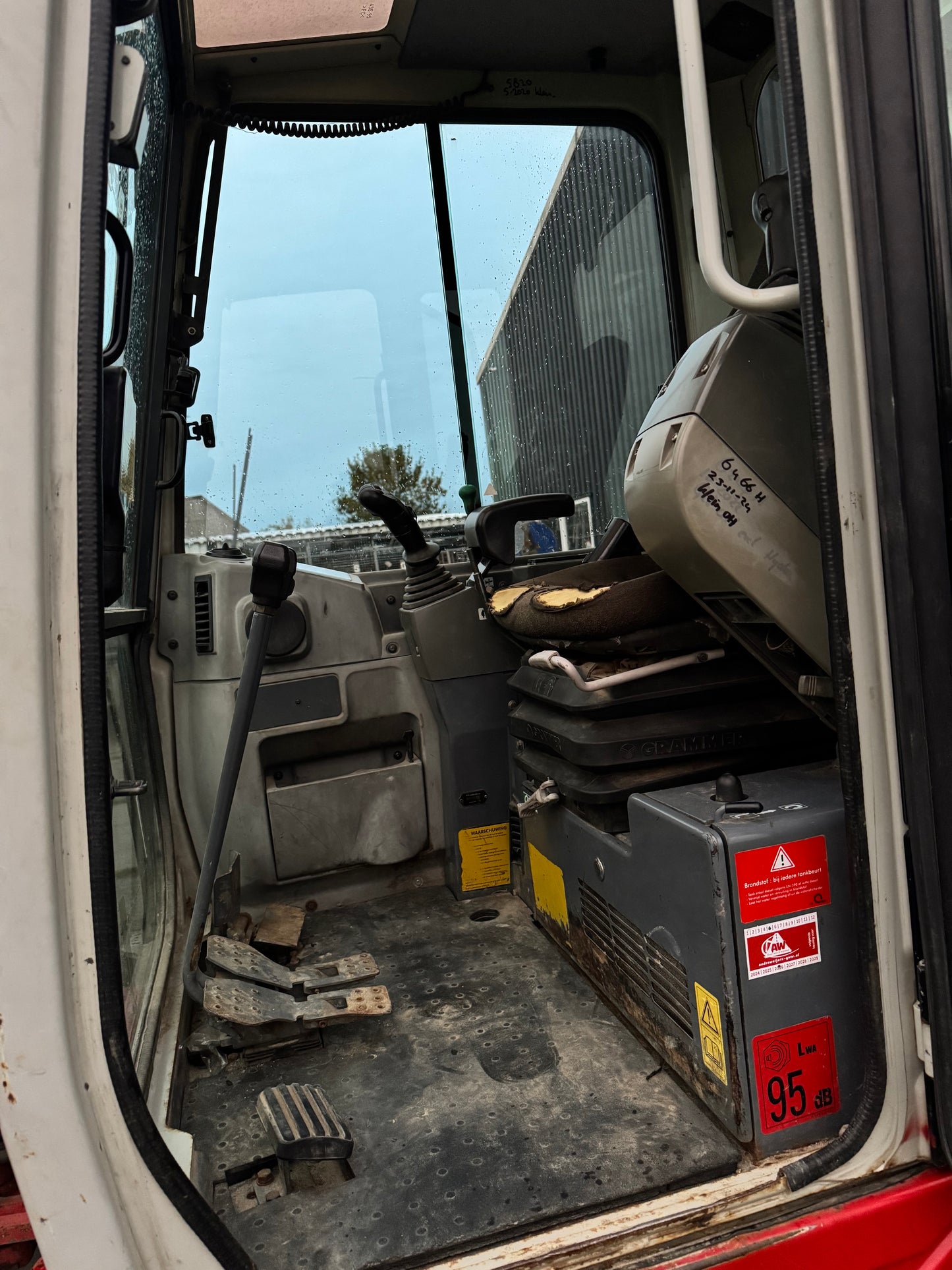 VERKOCHT - Takeuchi TB235 Minigraver - Bouwjaar 2009