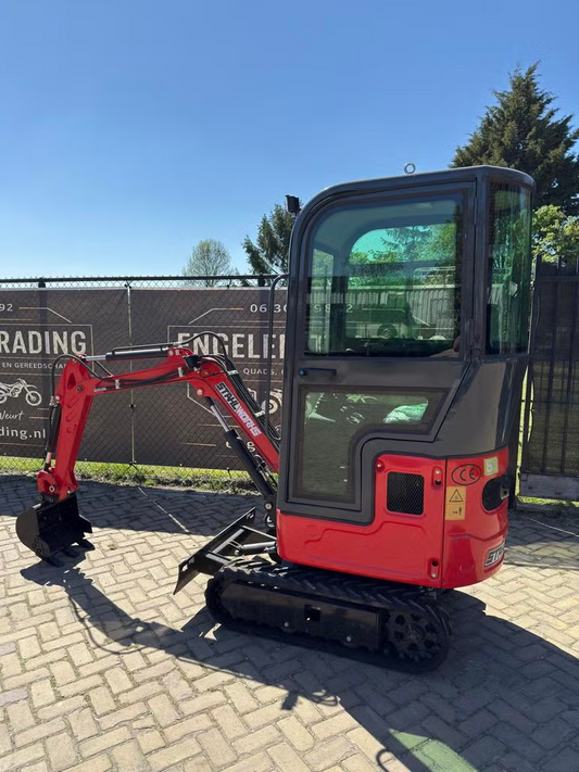 Stahlworks diesel minigarver met cabine 1 ton nieuw
