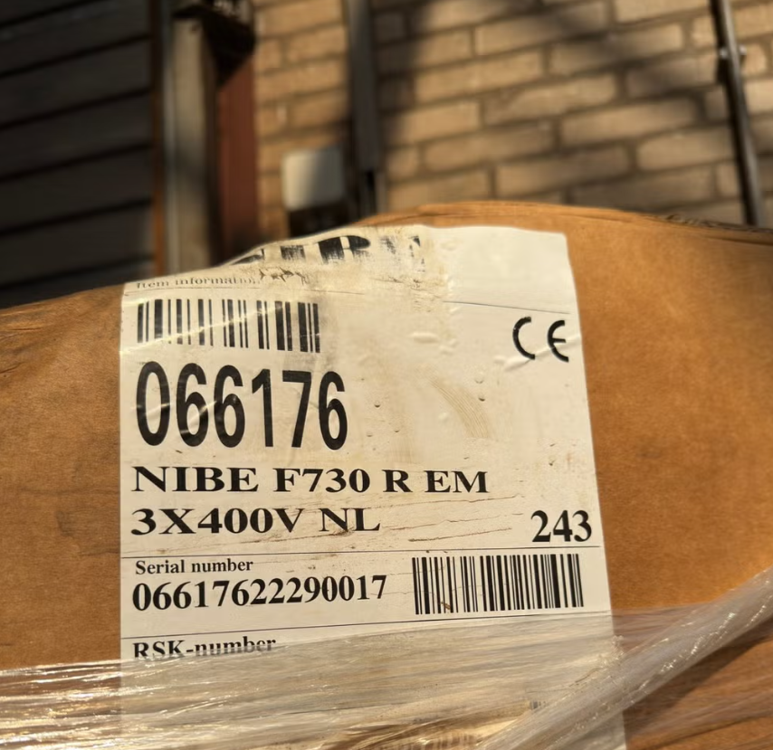 Nibe F730 R EM Ventilatielucht/water combi warmtepomp nieuw