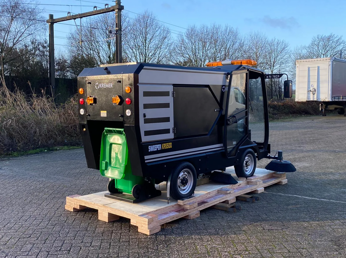 Kremer KRS500 electrische veegmachine incl ingebouwde hogedruk reiniger